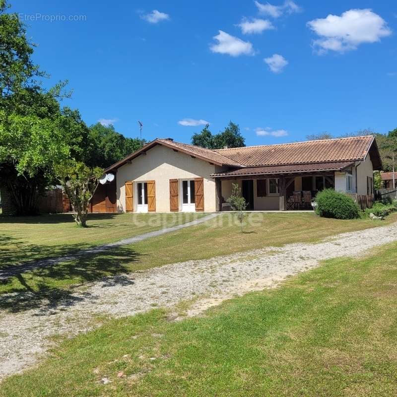 Maison à CISSAC-MEDOC