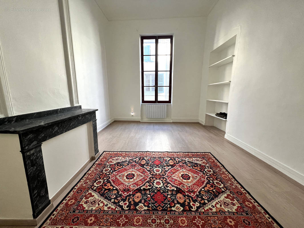 Appartement à CARCASSONNE