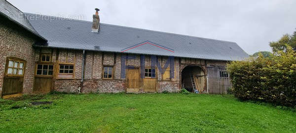 Maison à NEUFCHATEL-EN-BRAY