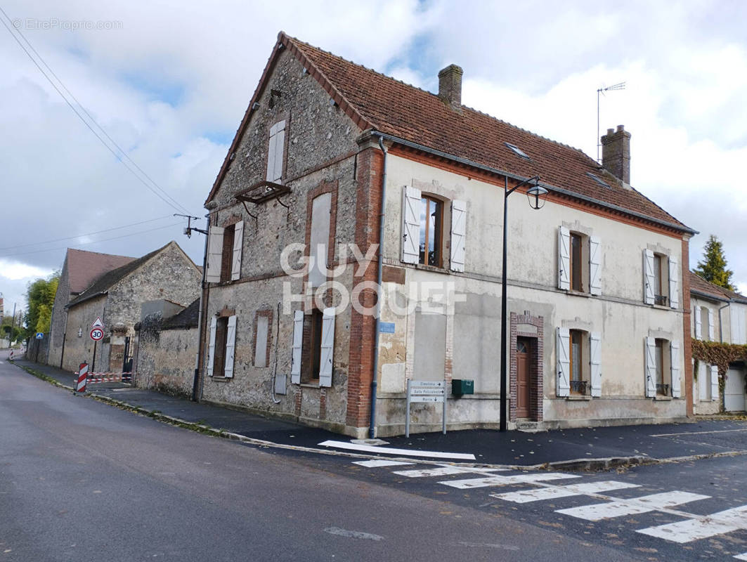 Maison à VOULTON