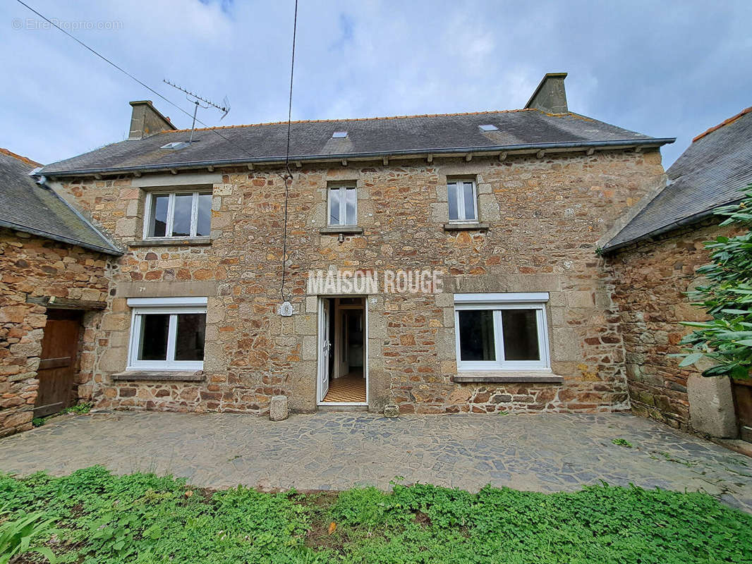 Maison à PLOUBAZLANEC