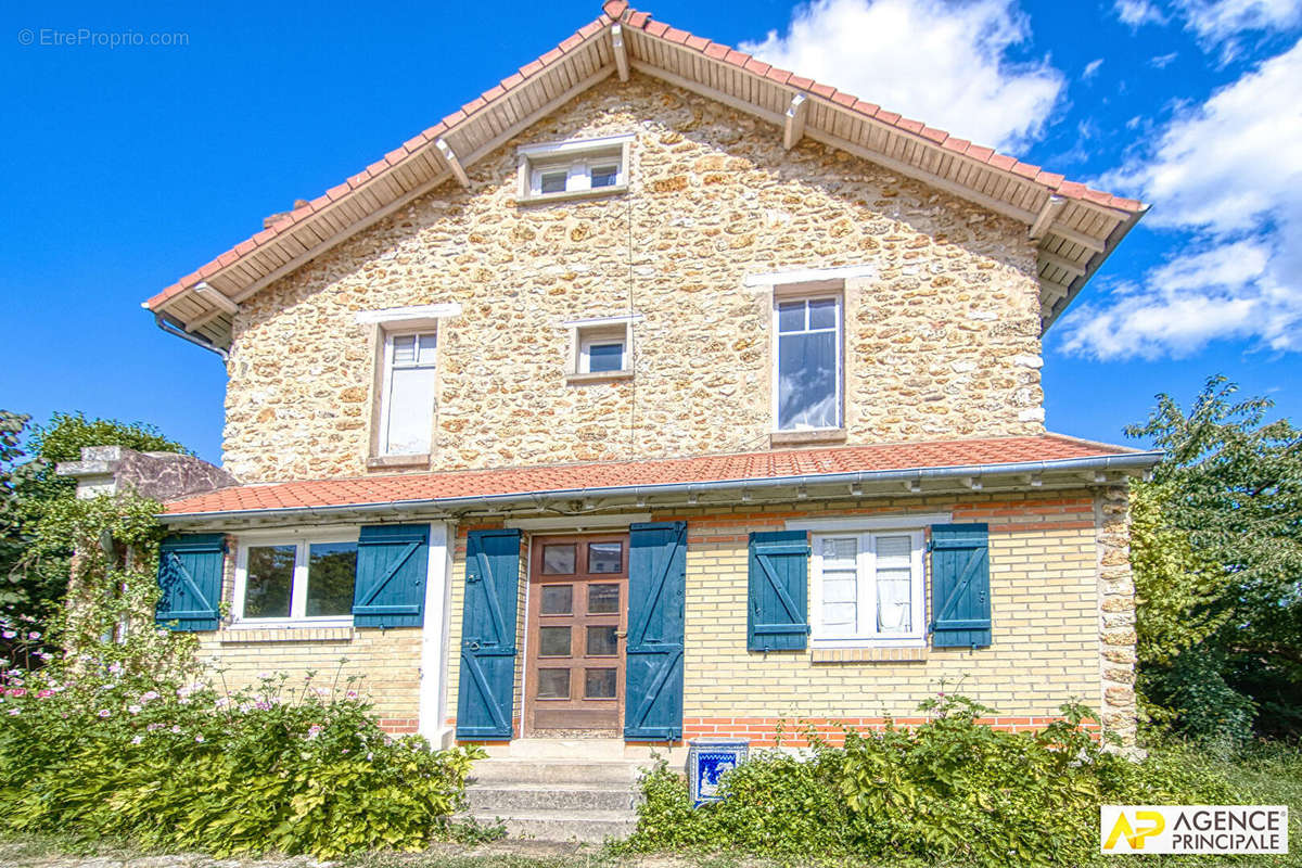 Maison à SAINT-GERMAIN-EN-LAYE