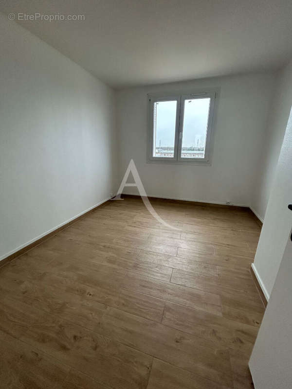 Appartement à LE BOURGET