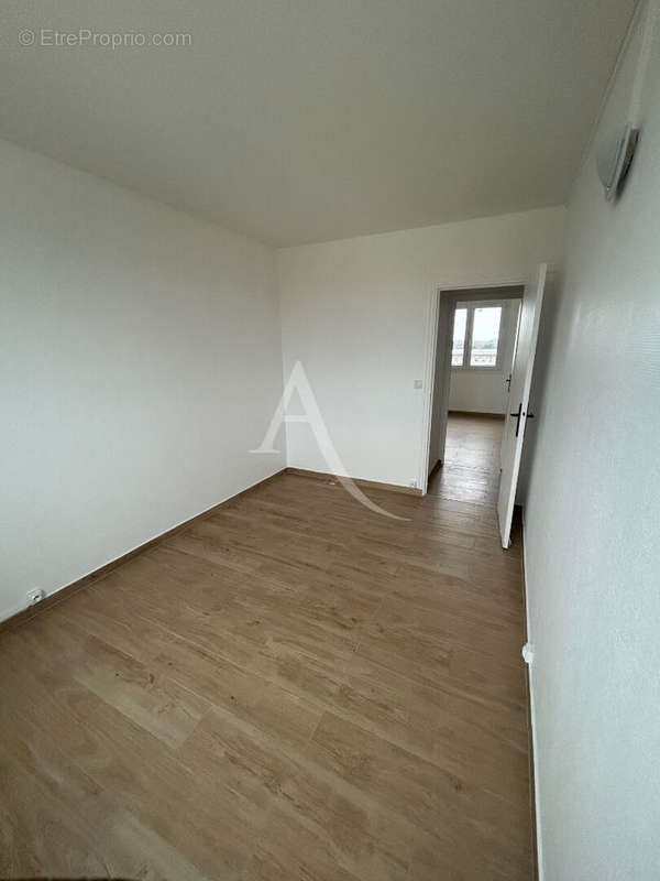 Appartement à LE BOURGET