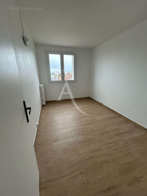 Appartement à LE BOURGET