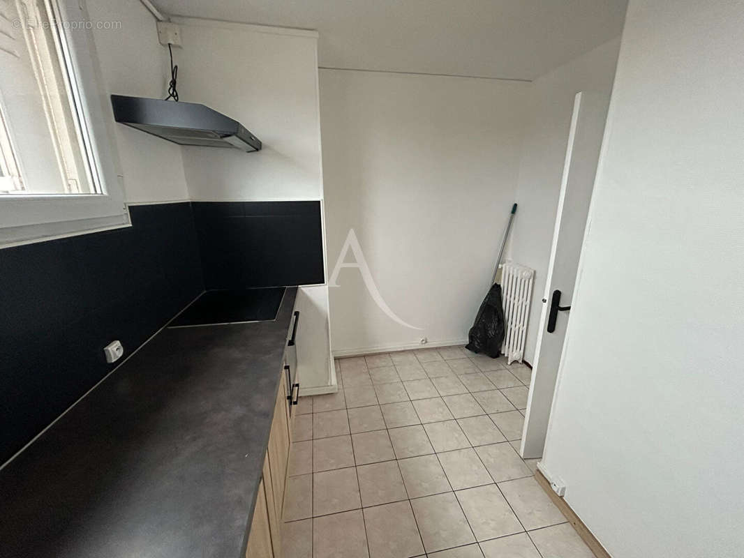 Appartement à LE BOURGET