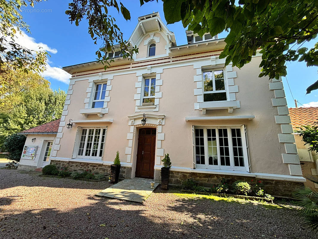 Maison à BASSE-GOULAINE