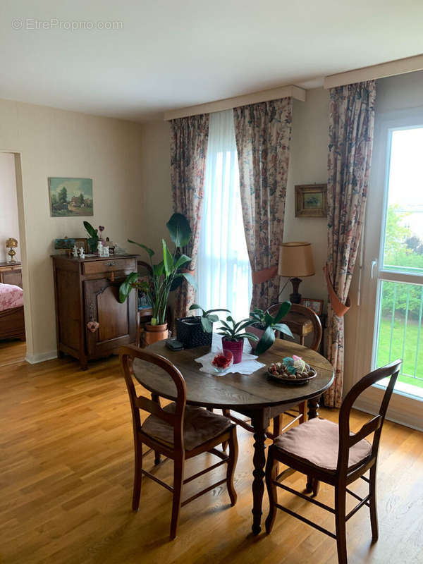 Appartement à MAISONS-LAFFITTE