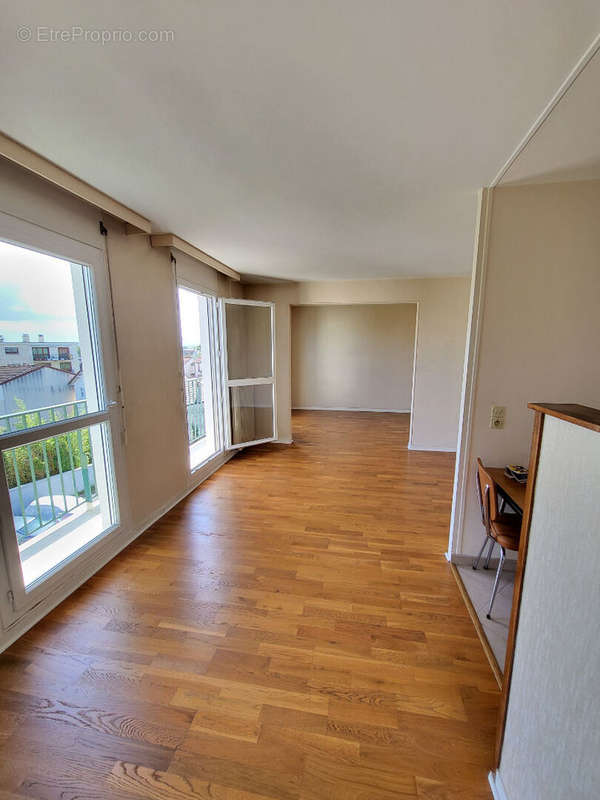 Appartement à MAISONS-LAFFITTE