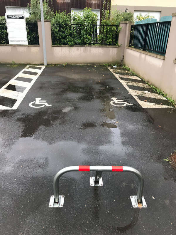 Parking à MEAUX