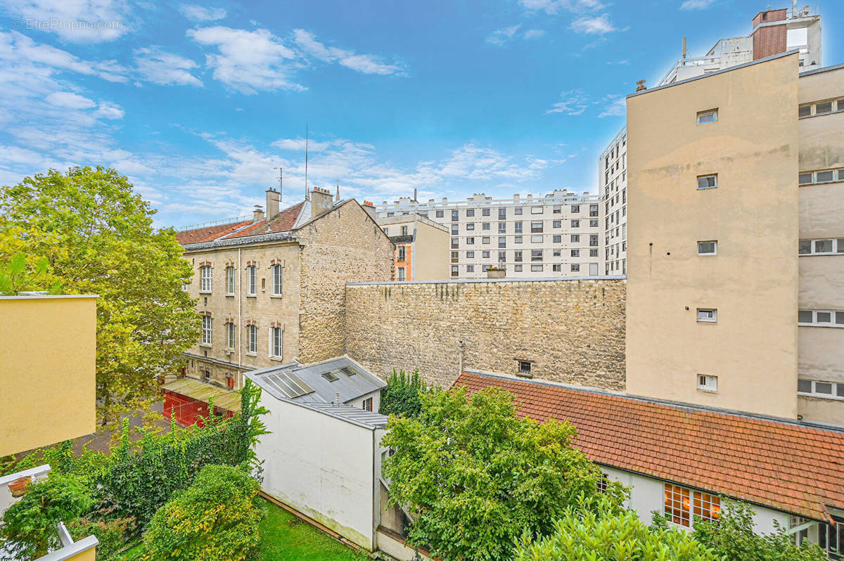 Appartement à PARIS-19E