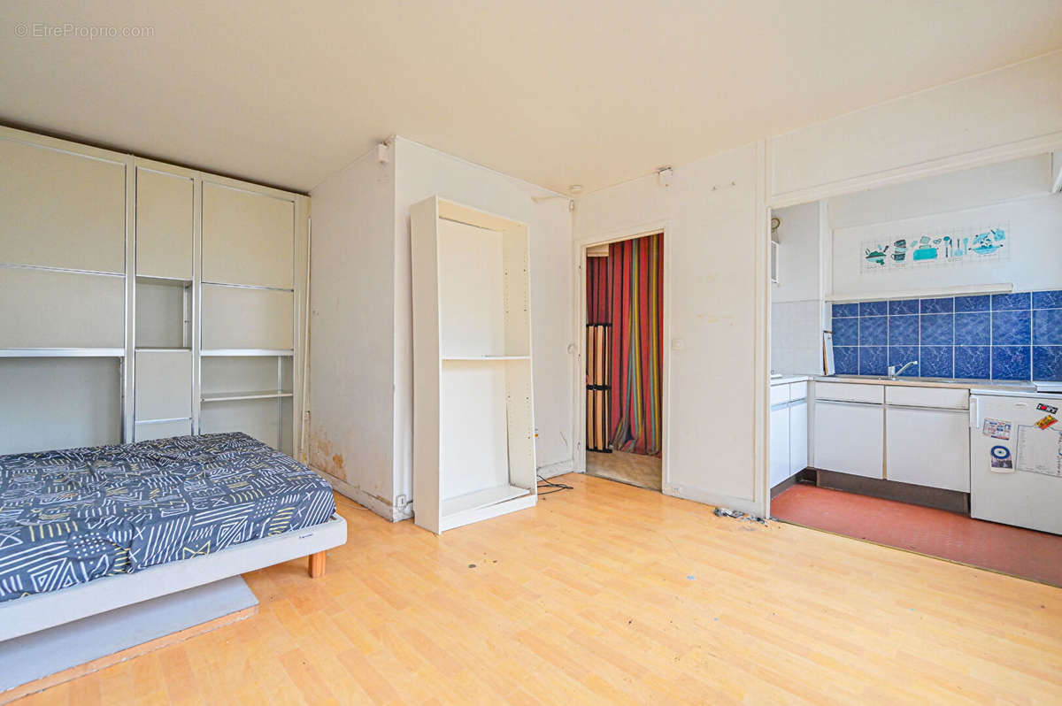 Appartement à PARIS-19E