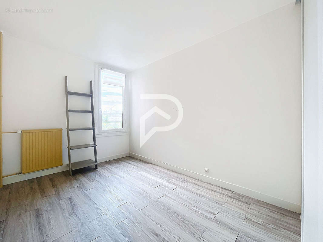 Appartement à CHAMPS-SUR-MARNE