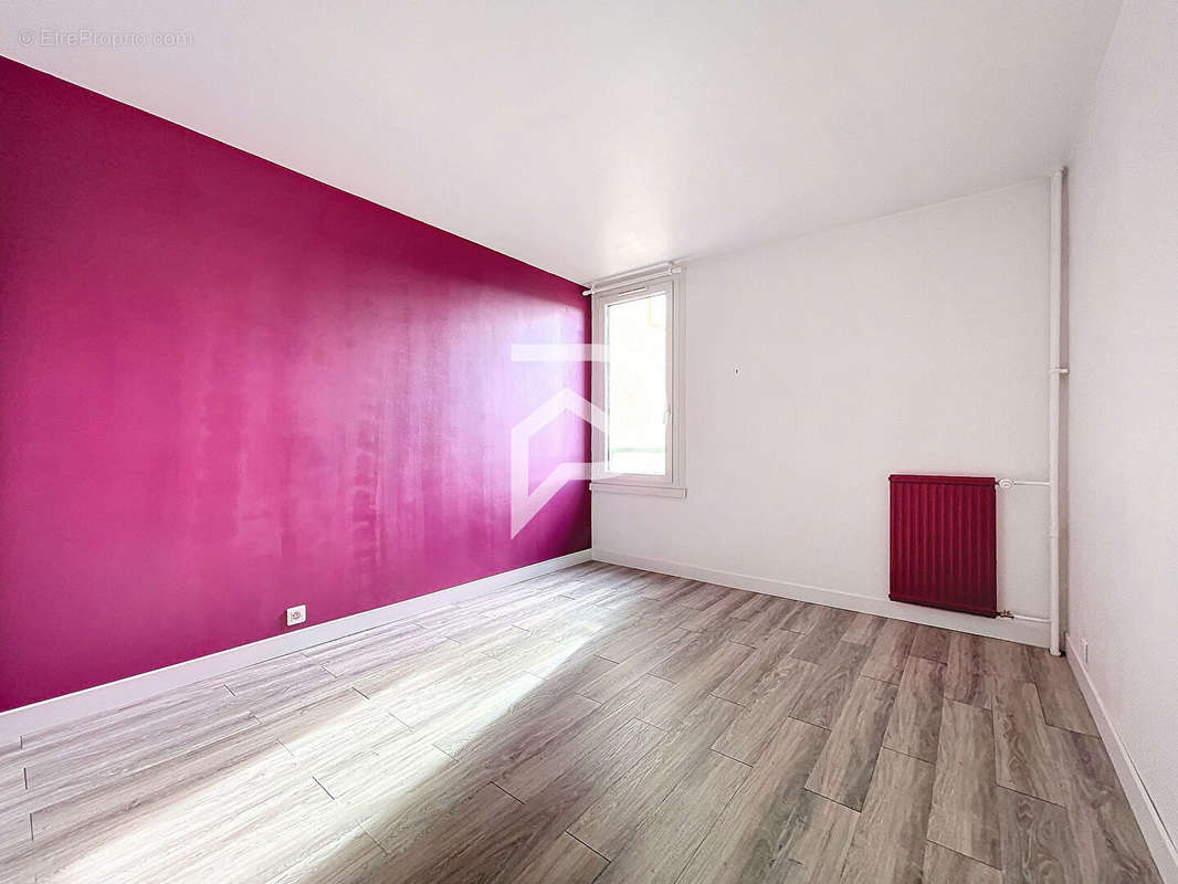 Appartement à CHAMPS-SUR-MARNE