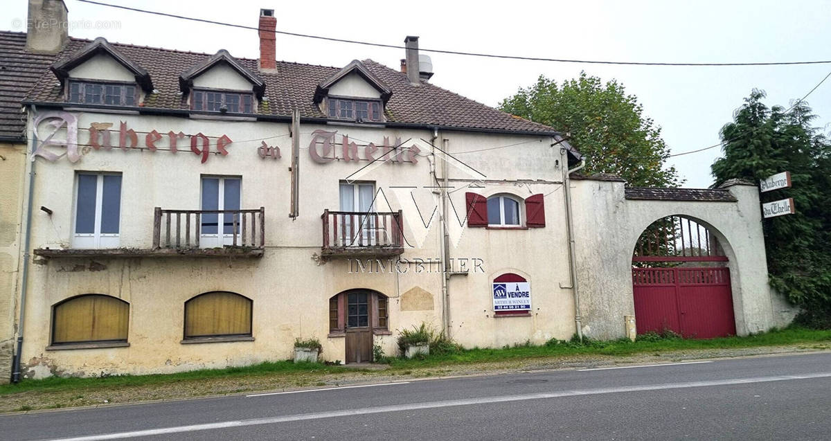 Maison à SAINTE-GENEVIEVE