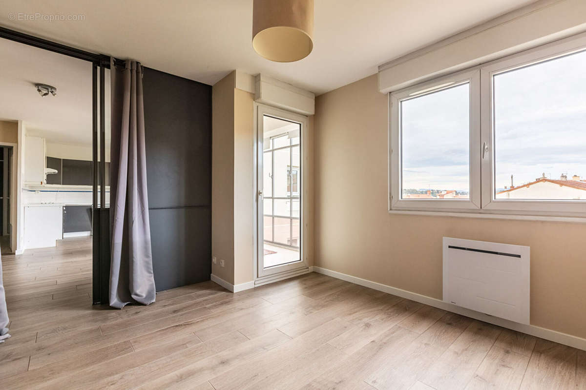 Appartement à LYON-1E