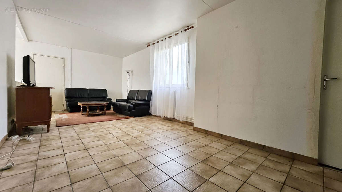 Appartement à VILLEPARISIS