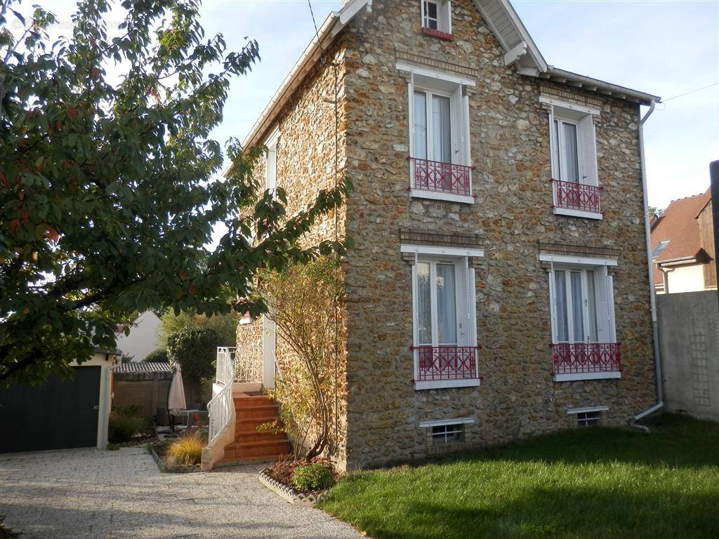 Maison à CORMEILLES-EN-PARISIS