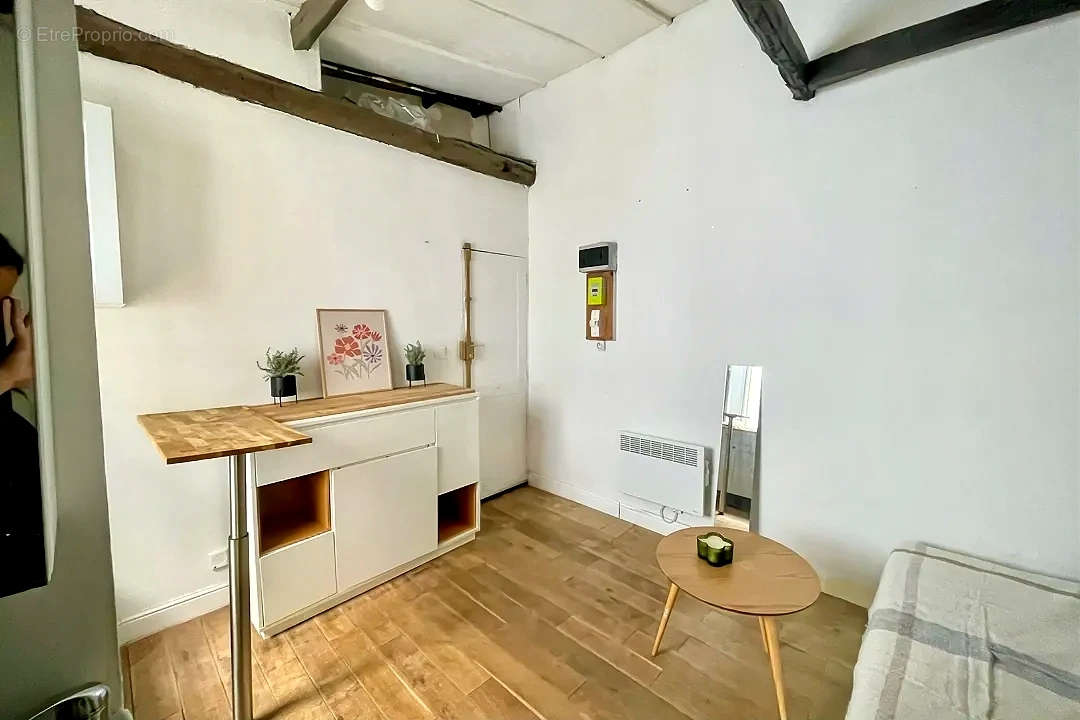 Appartement à PARIS-10E