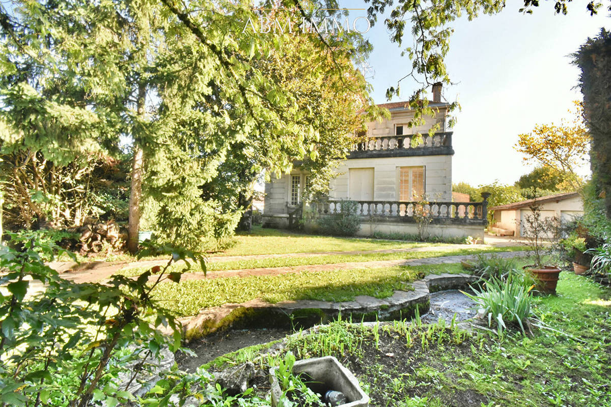 Maison à SAINTE-FOY-LA-GRANDE