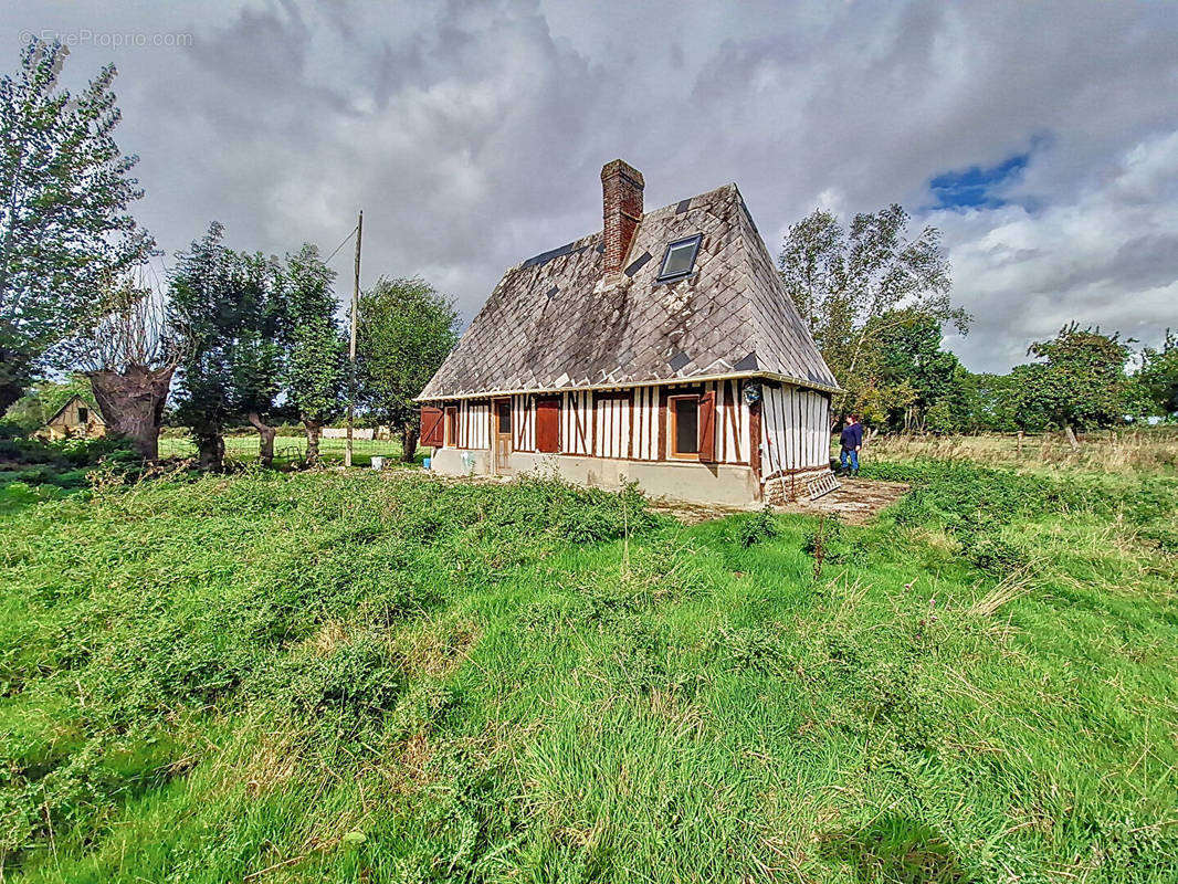 Maison à MONTFORT-SUR-RISLE