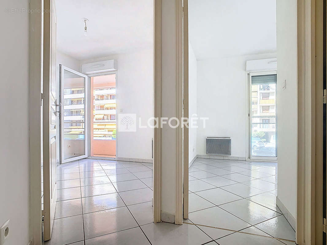 Appartement à MENTON