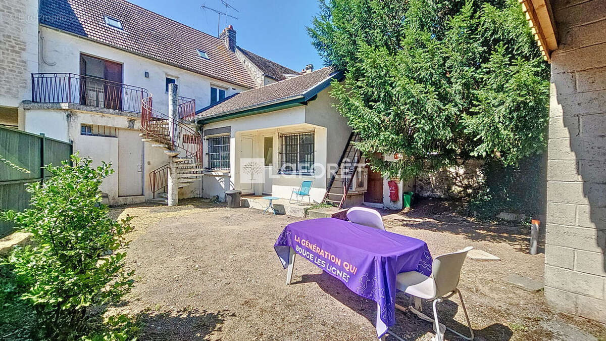 Appartement à VIARMES