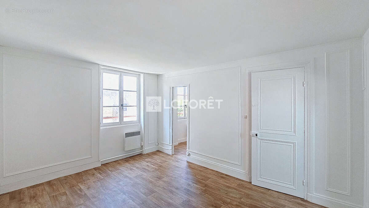 Appartement à VIARMES