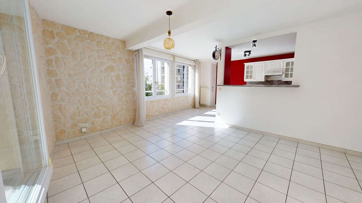 Appartement à SAINT-MARTIN-LE-VINOUX