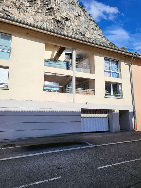 Appartement à SAINT-MARTIN-LE-VINOUX