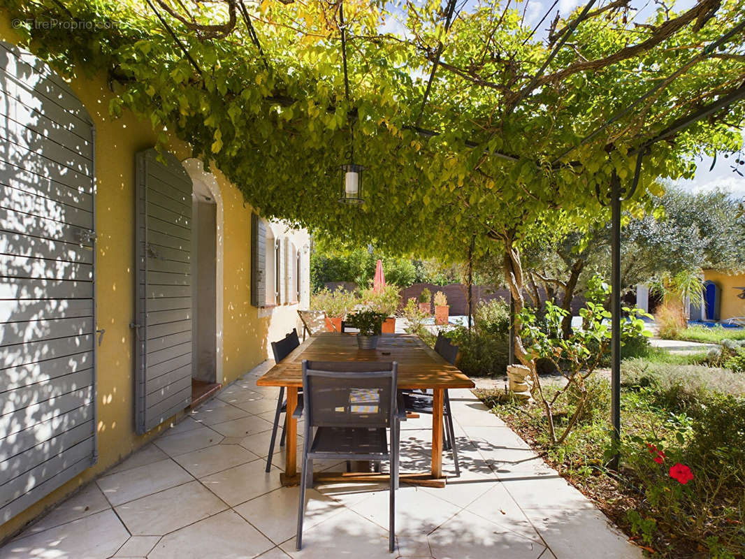 Maison à SAINT-REMY-DE-PROVENCE