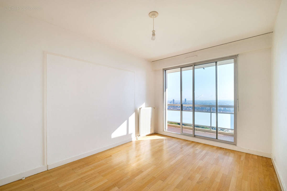 Appartement à LYON-5E