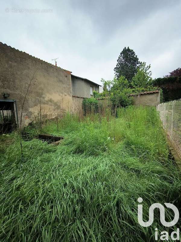 Photo 9 - Appartement à LA TOUR-DE-SALVAGNY