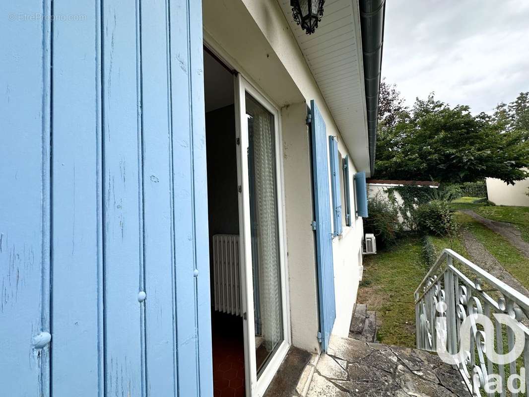 Photo 2 - Maison à PUJOLS