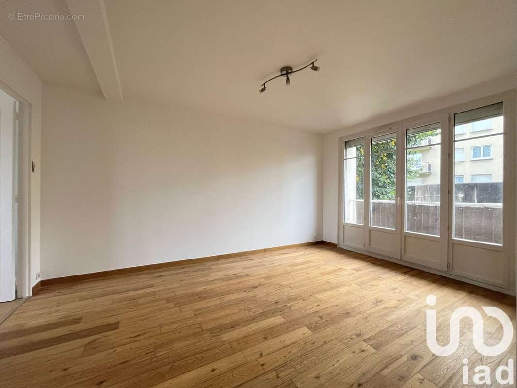 Photo 2 - Appartement à CHAMPIGNY-SUR-MARNE