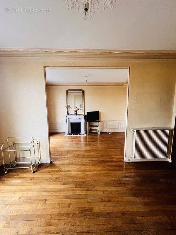 Appartement à BOIS-COLOMBES