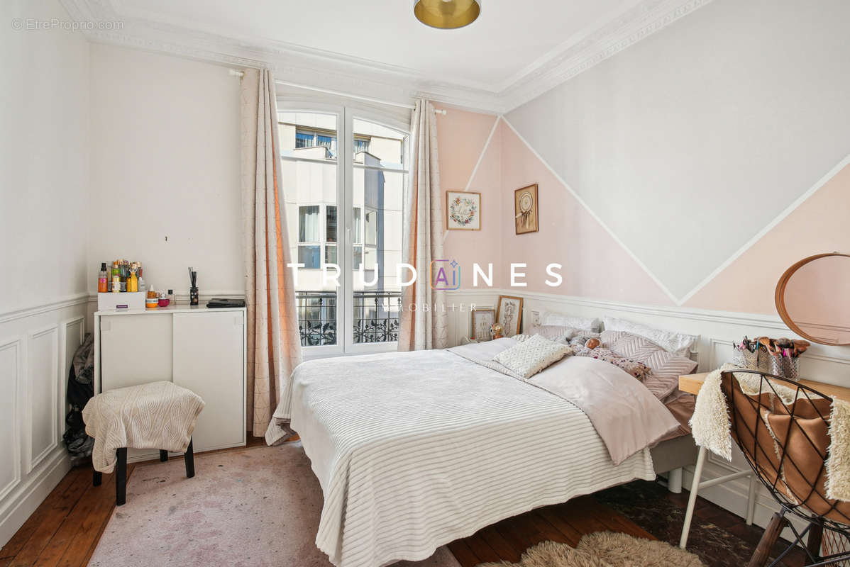 Appartement à ASNIERES-SUR-SEINE