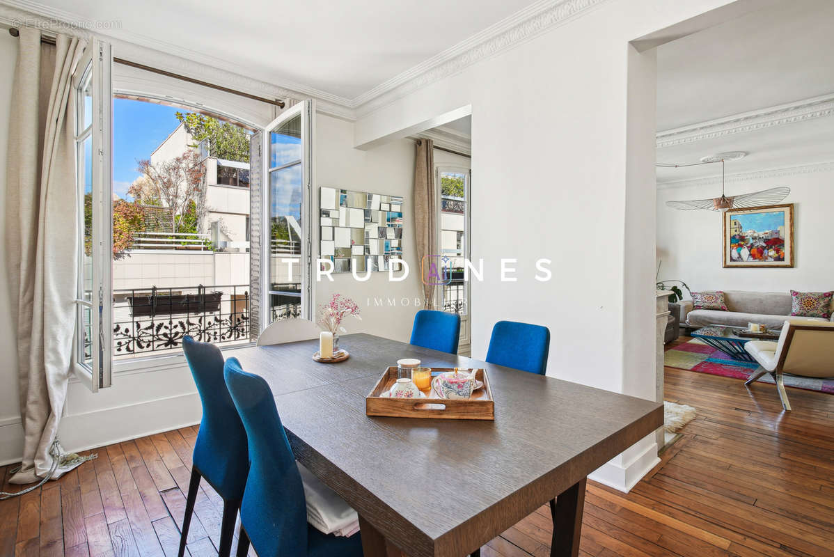 Appartement à ASNIERES-SUR-SEINE