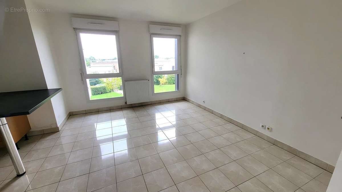 Appartement à FERRIERES-EN-BRIE