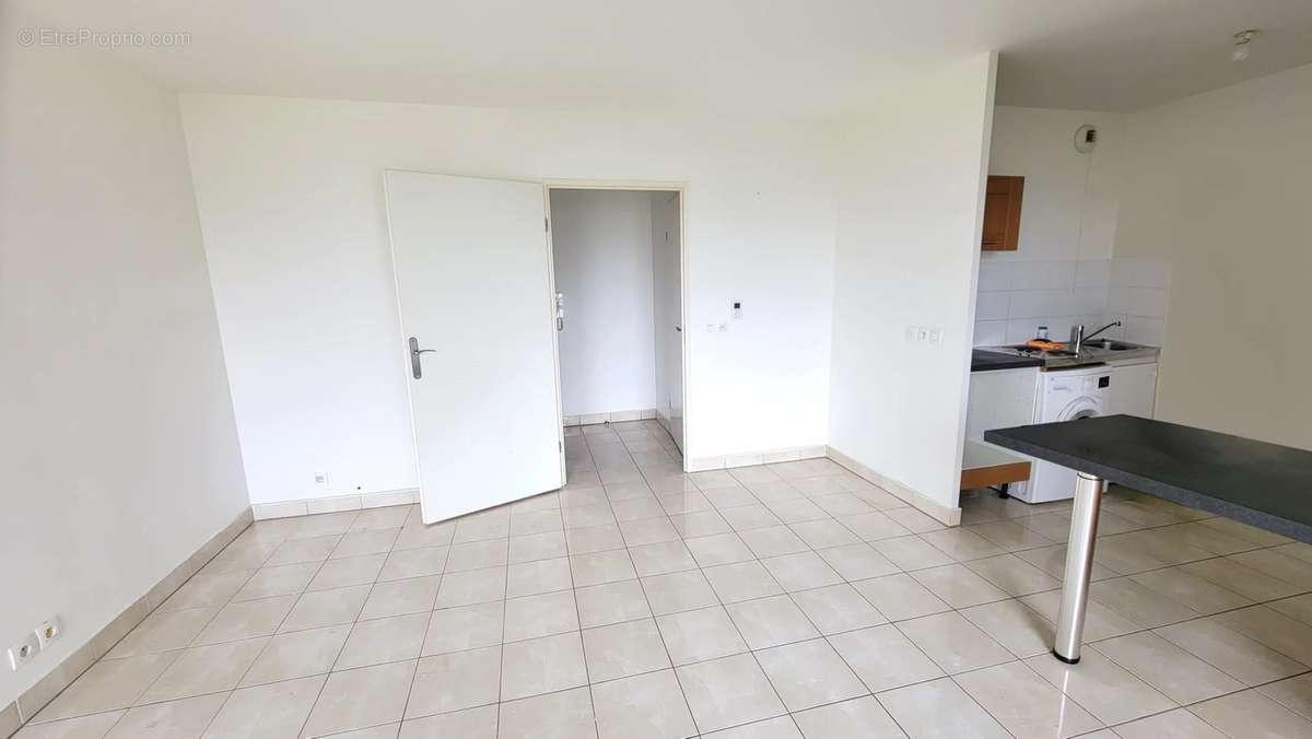 Appartement à FERRIERES-EN-BRIE