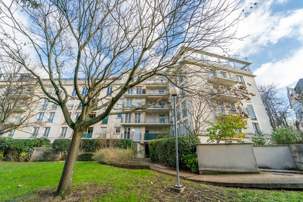 Appartement à ROSNY-SOUS-BOIS