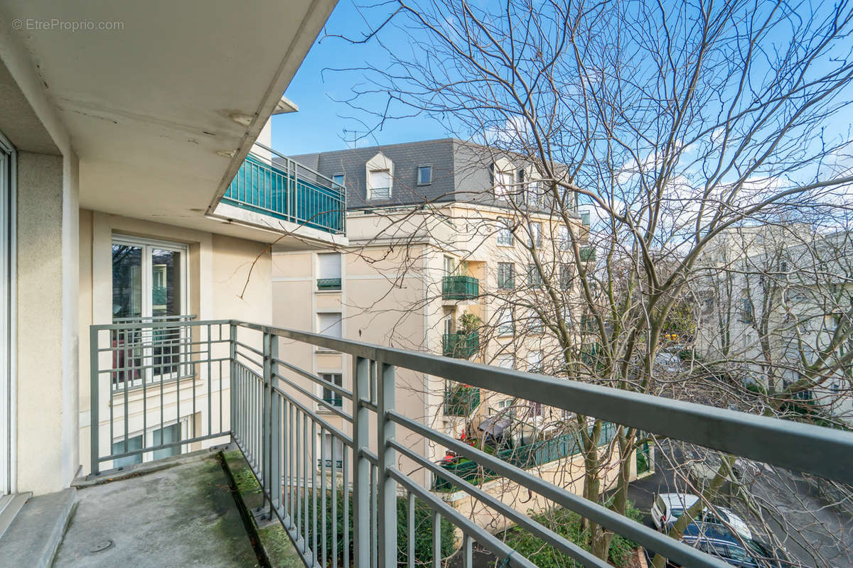 Appartement à ROSNY-SOUS-BOIS