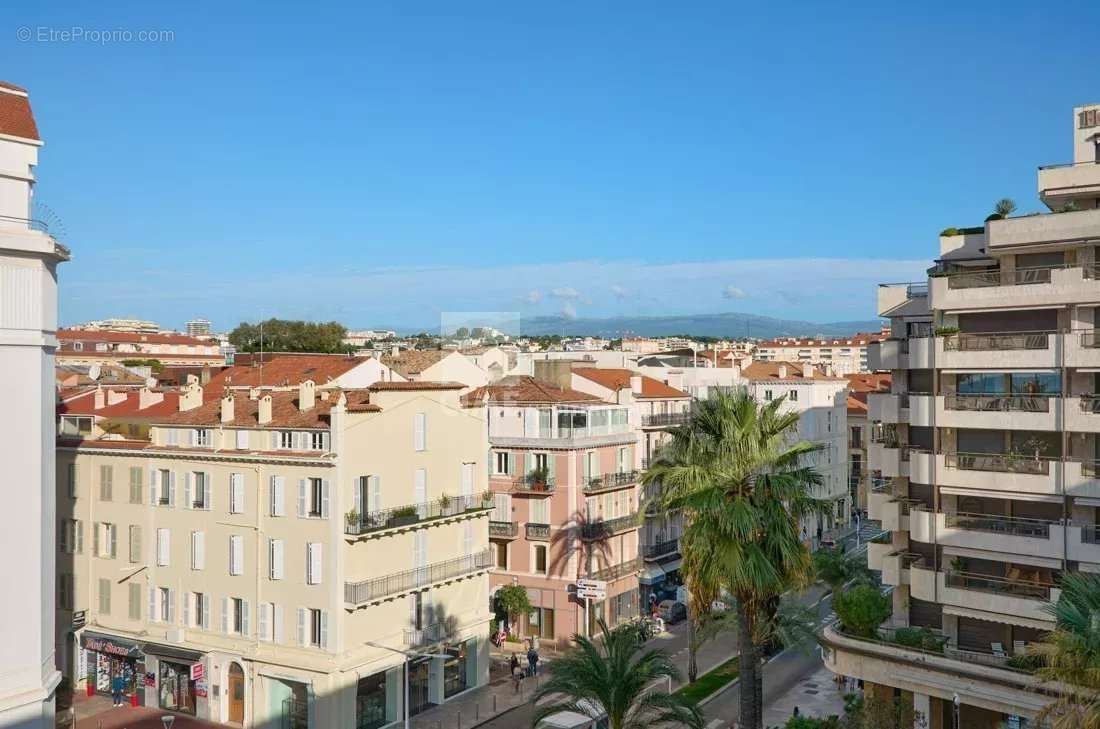 Appartement à CANNES