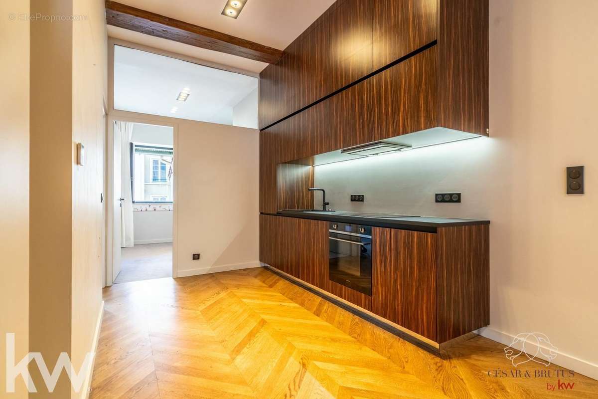 Appartement à LYON-1E