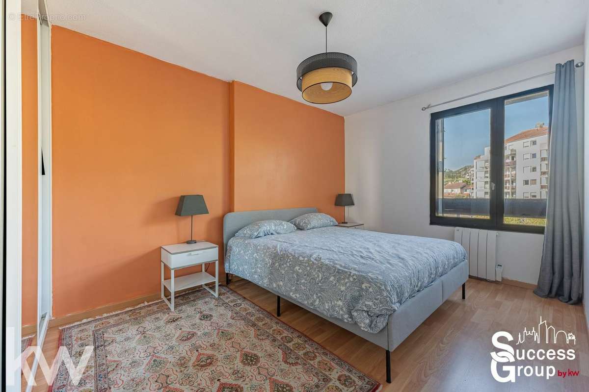 Appartement à LYON-9E