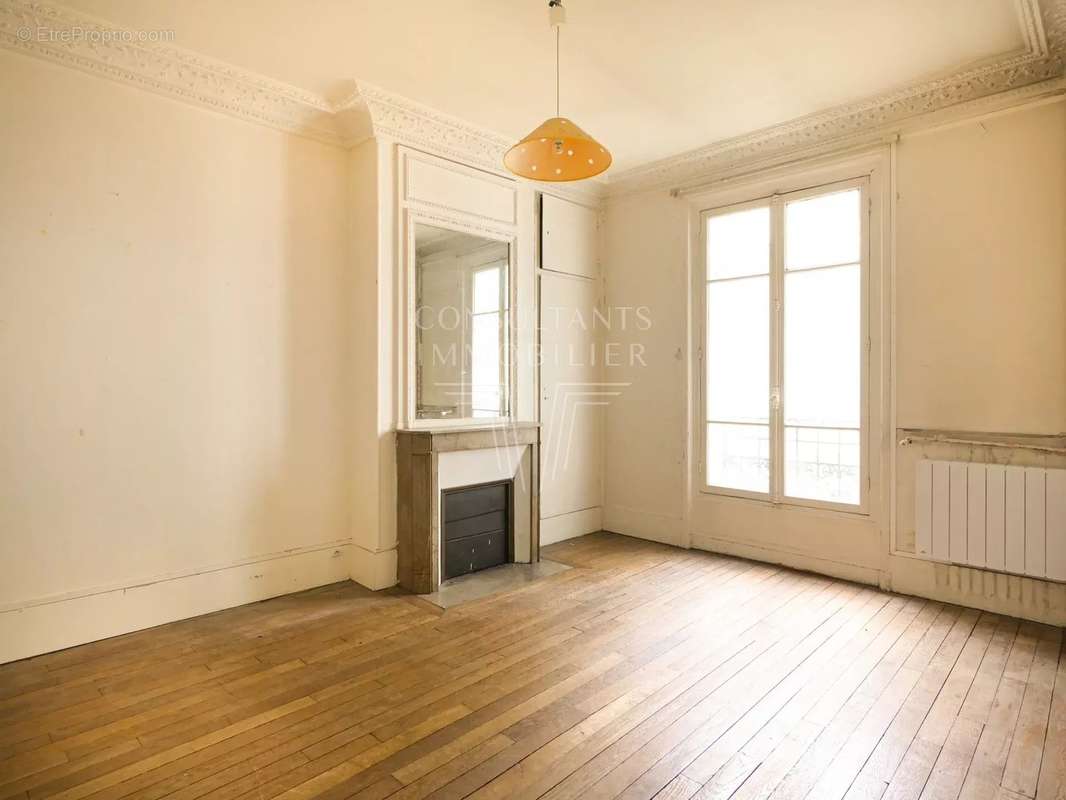 Appartement à PARIS-6E