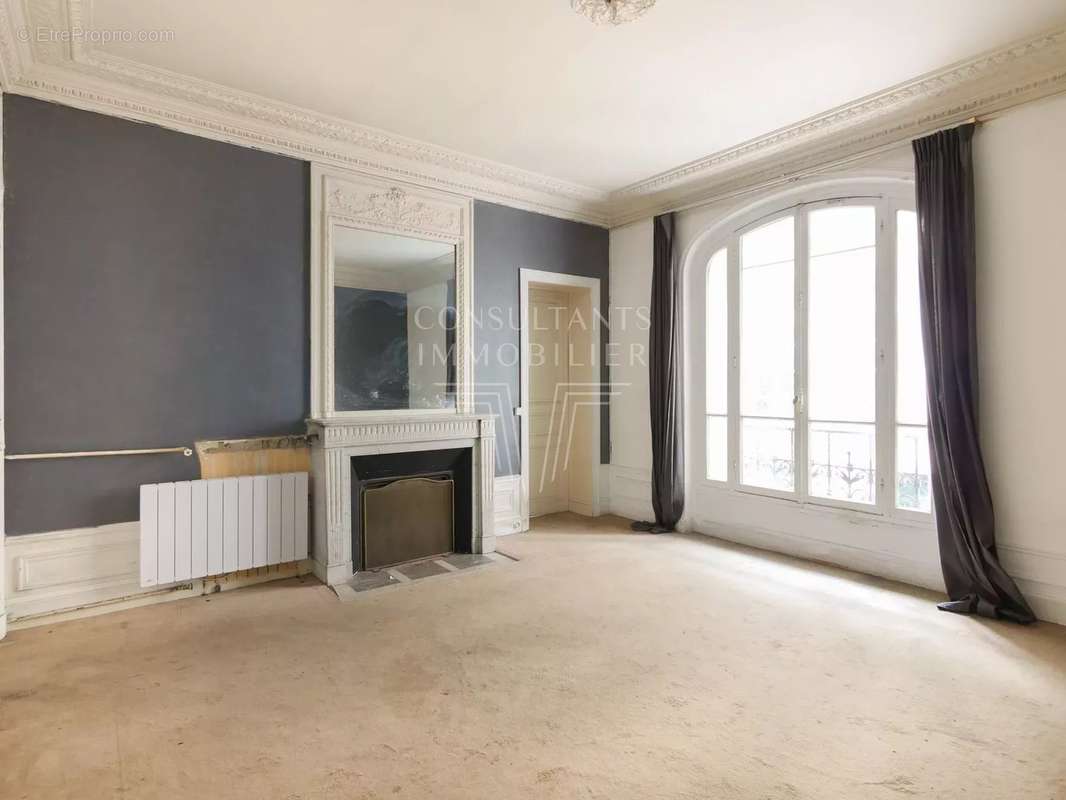 Appartement à PARIS-6E