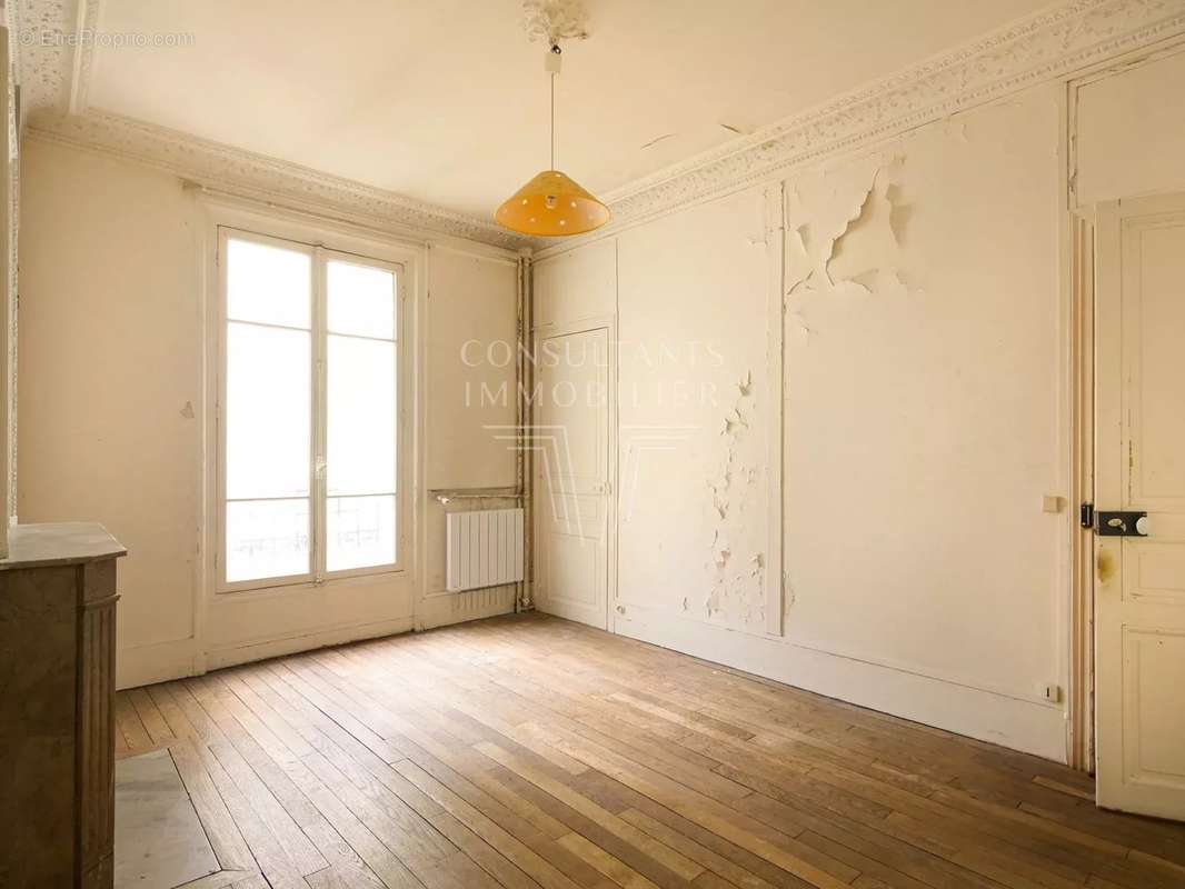 Appartement à PARIS-6E