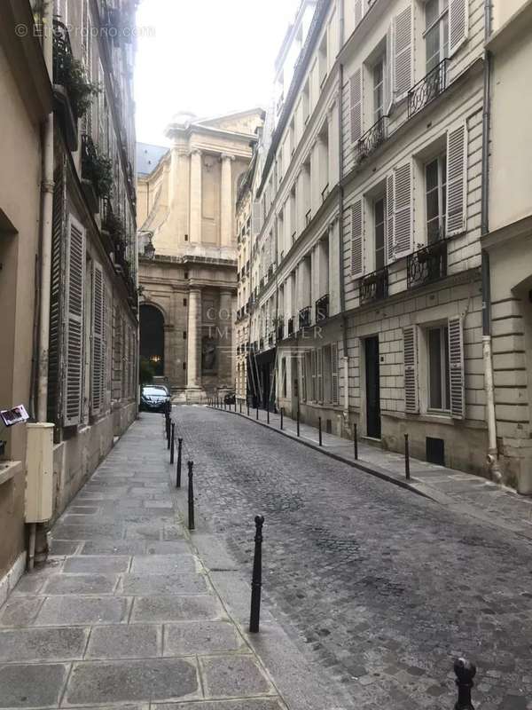 Appartement à PARIS-6E