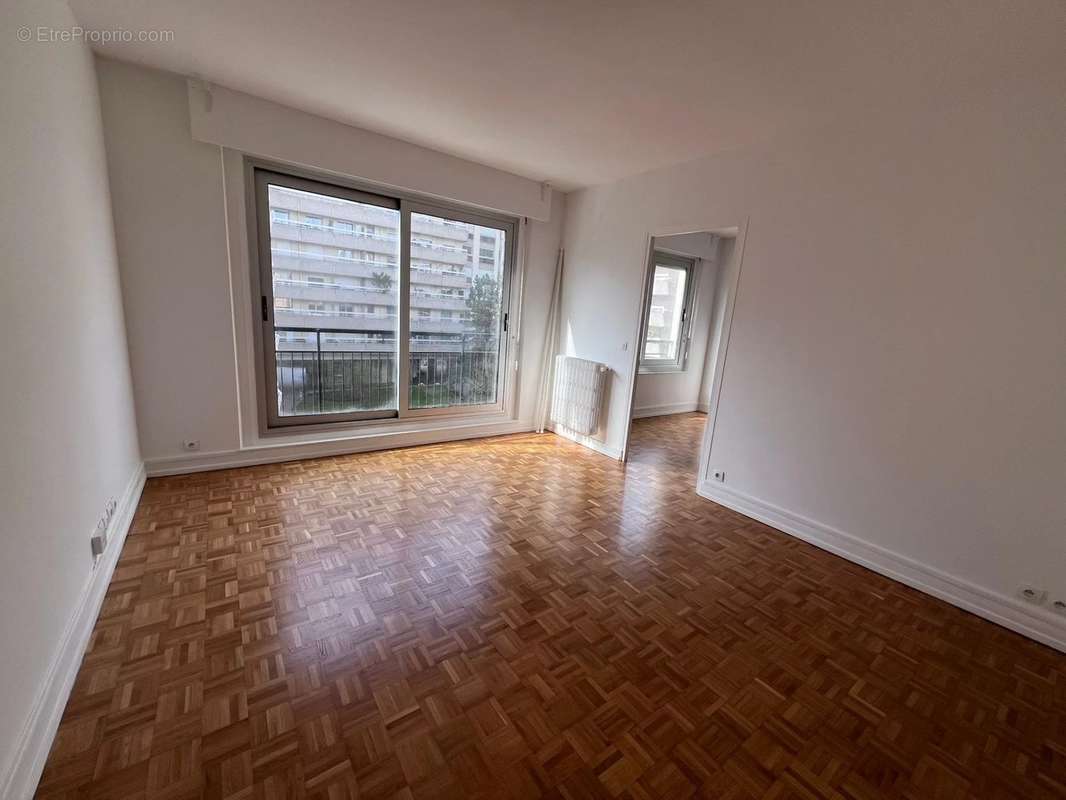 Appartement à BOULOGNE-BILLANCOURT